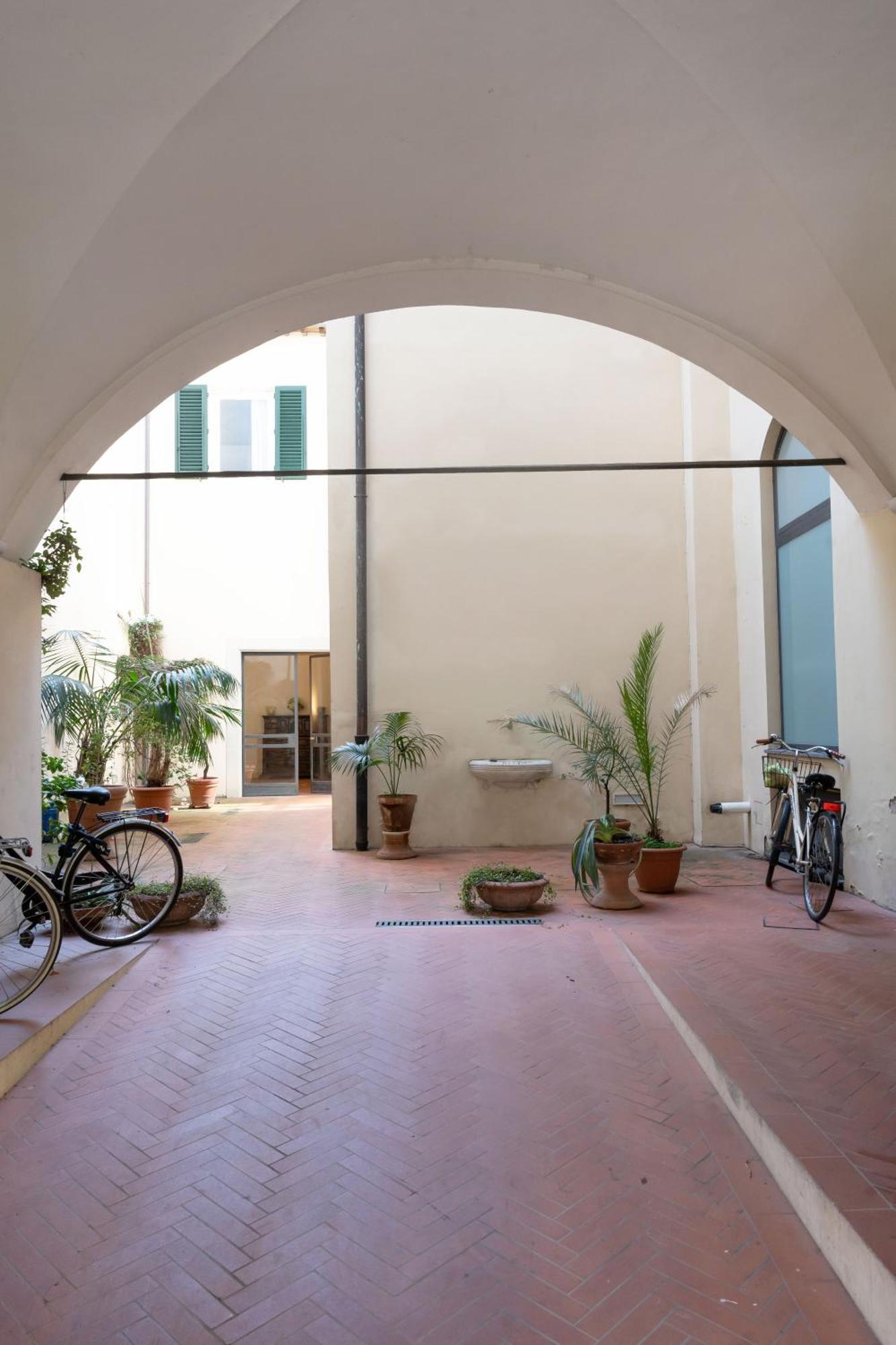Characteristic Apartment In The Center Of פירנצה מראה חיצוני תמונה